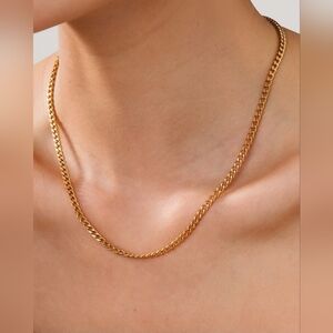 Curb - Gold Layered Necklace Set with Chunky and Dainty Chains